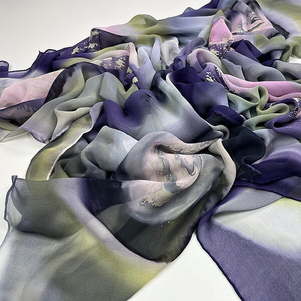 CrepeGeorgette_140x140_Lila_lindengruen_e